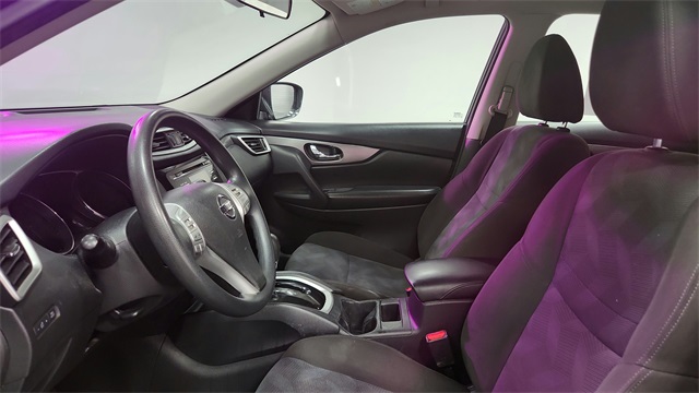 Vehicle image 10 of 25