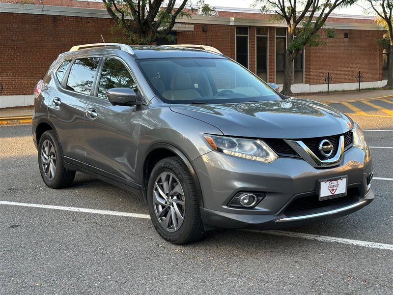 2016 Nissan Rogue SL Image 4 of 41
