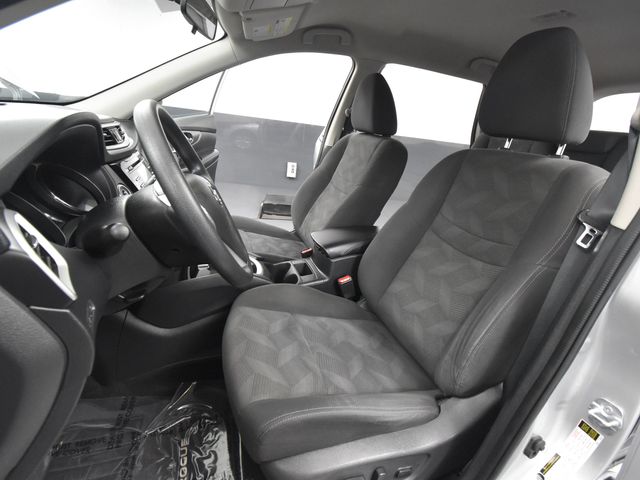 Vehicle image 25 of 48