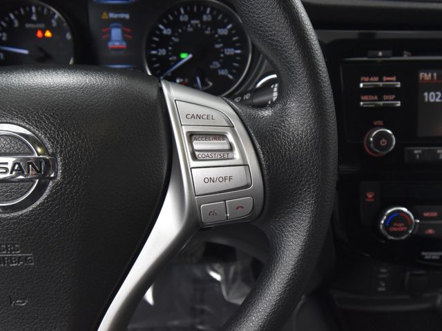 Vehicle image 41 of 48