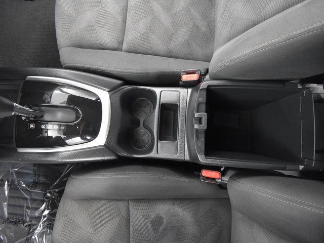 Vehicle image 38 of 48