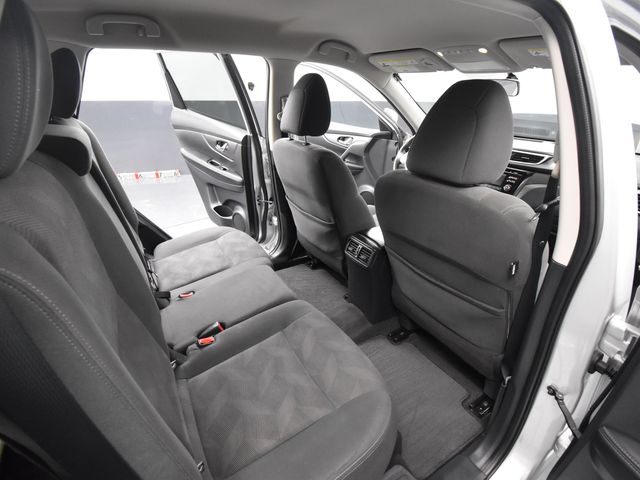 Vehicle image 22 of 48