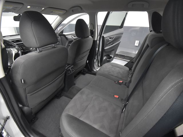 Vehicle image 24 of 48