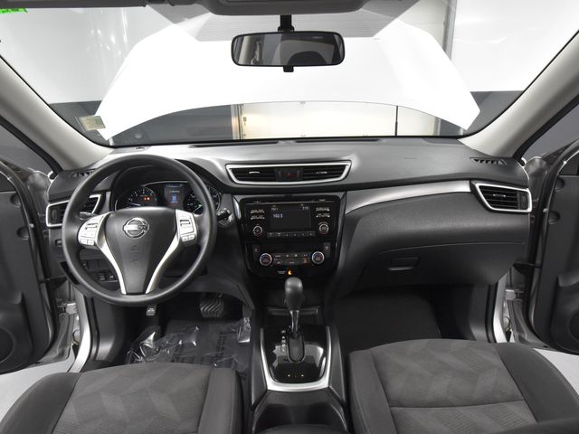 Vehicle image 28 of 48