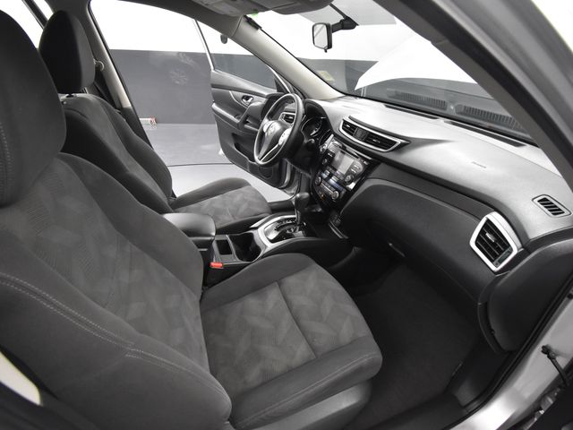 Vehicle image 44 of 48