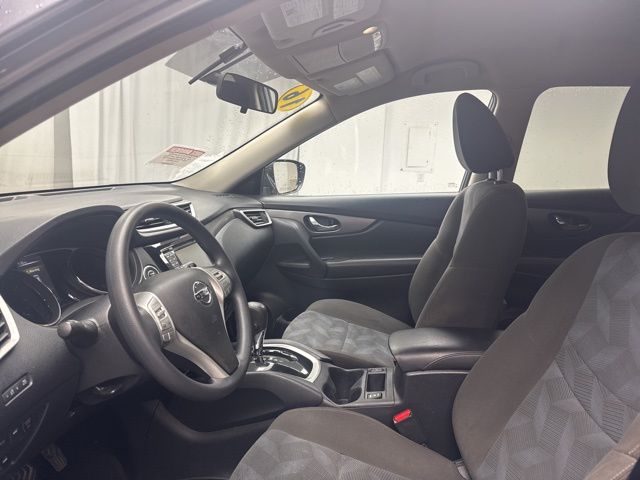 Vehicle image 8 of 21