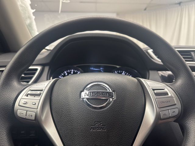 Vehicle image 12 of 21