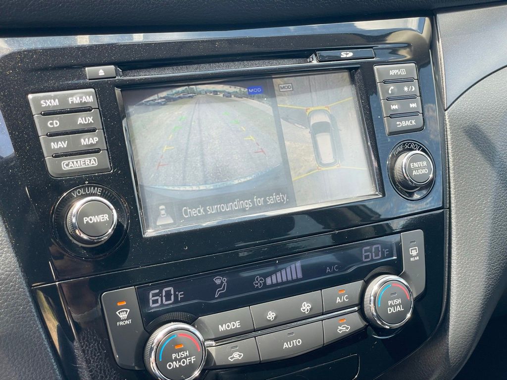 Vehicle image 18 of 31