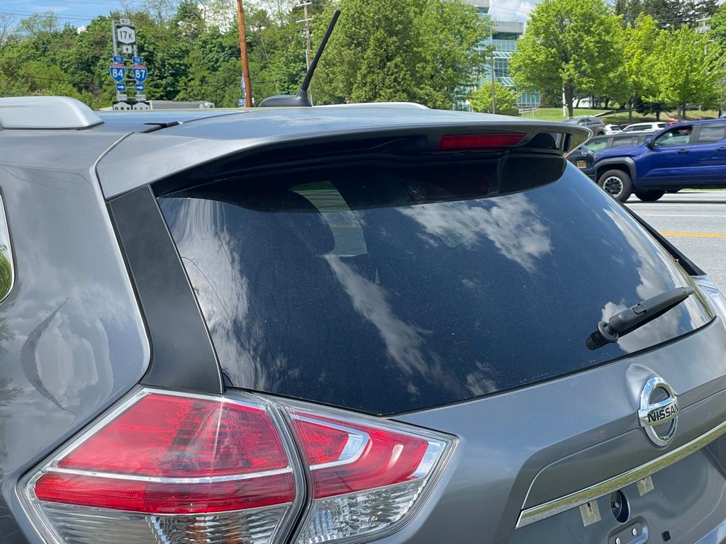 Vehicle image 29 of 31