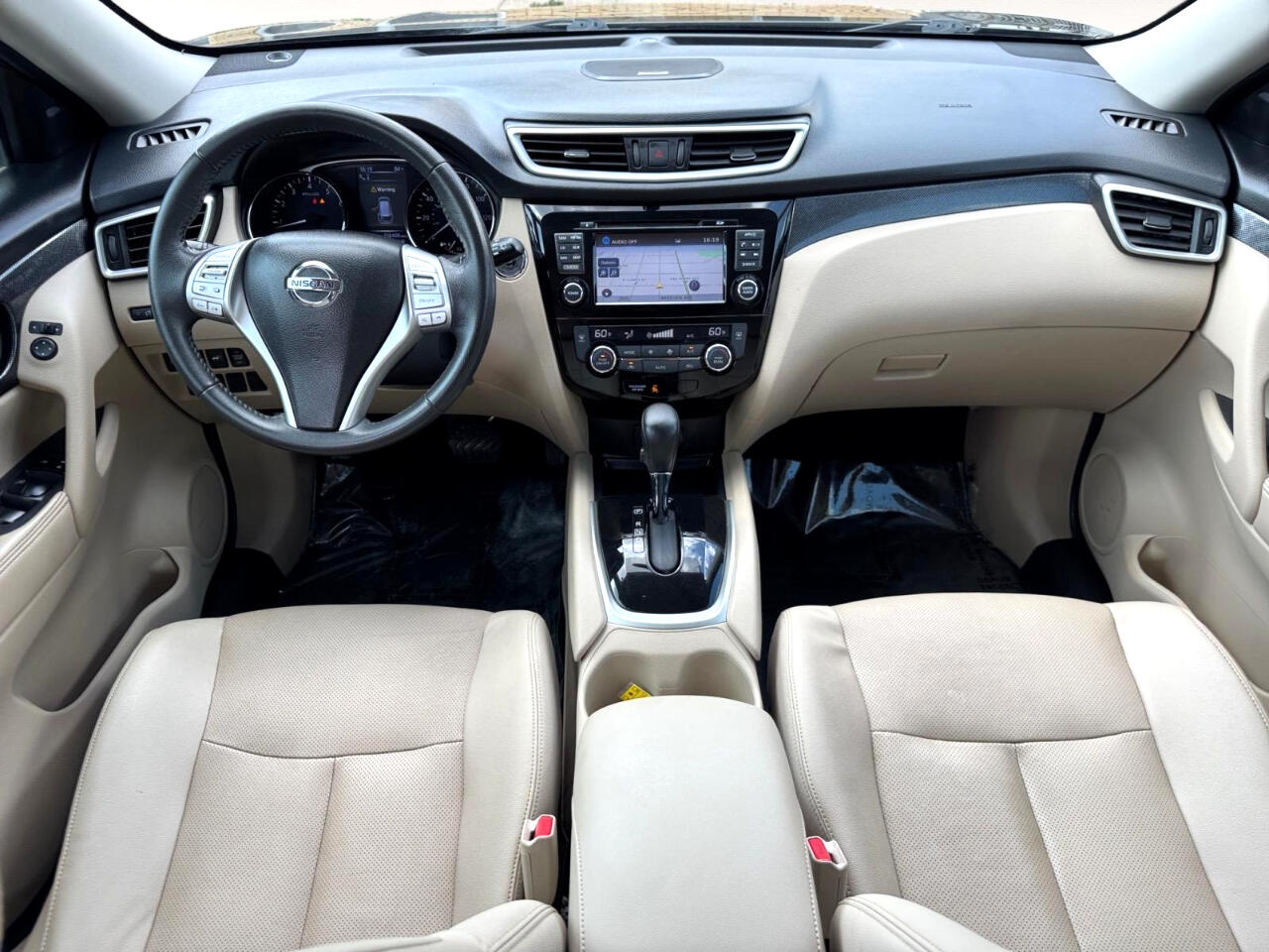 Vehicle image 24 of 39