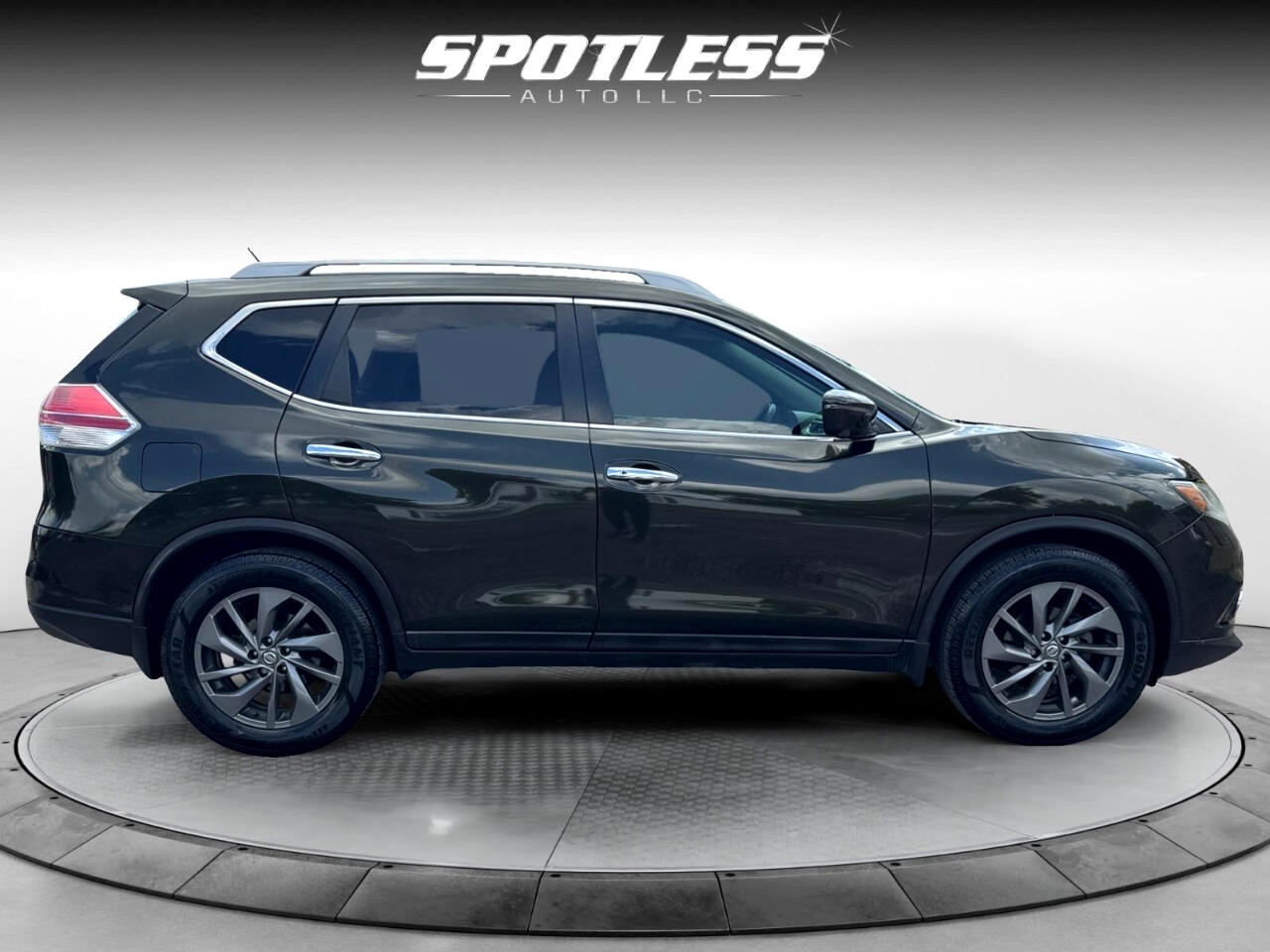 Vehicle image 6 of 39