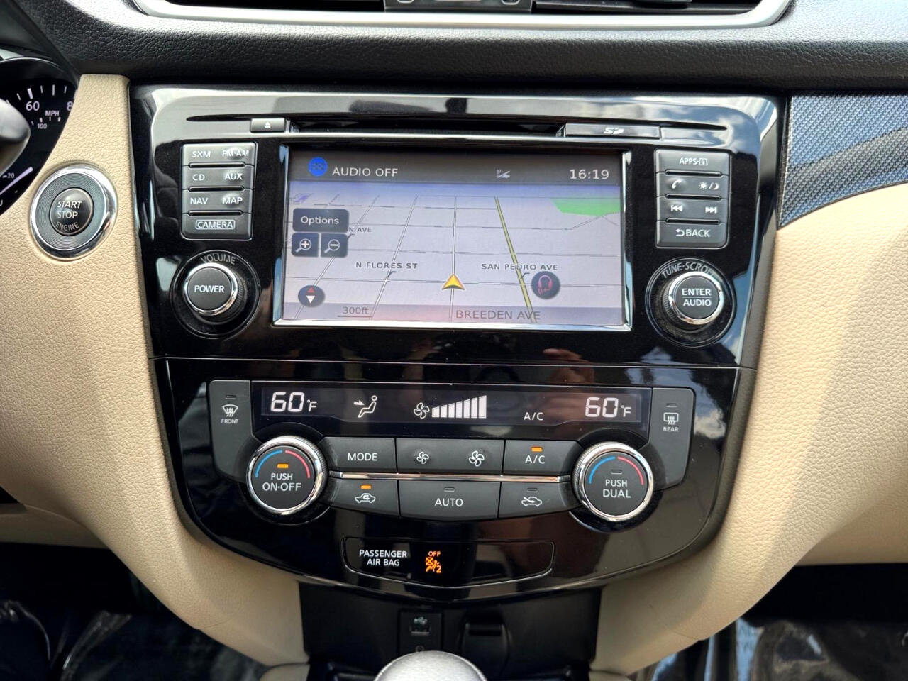 Vehicle image 22 of 39