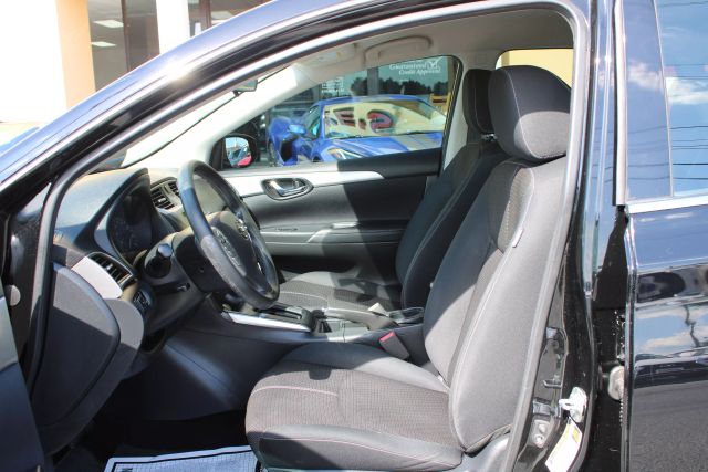 Vehicle image 13 of 30