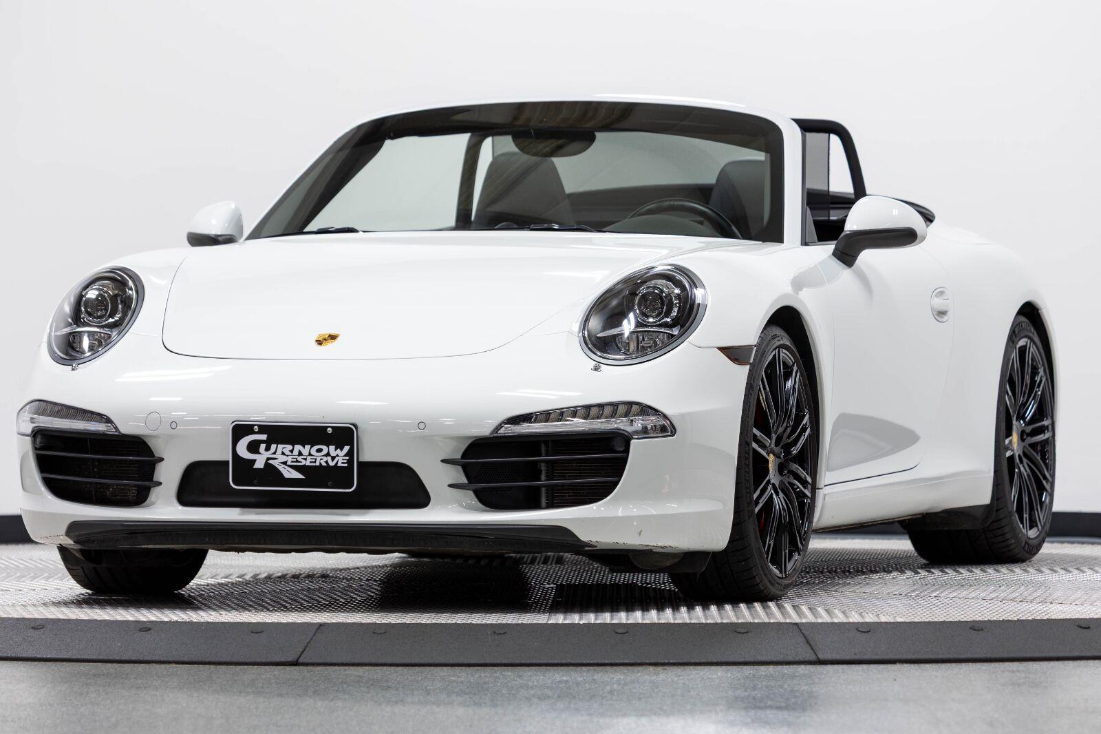 2016 Porsche 911 Carrera S Image 3 of 151