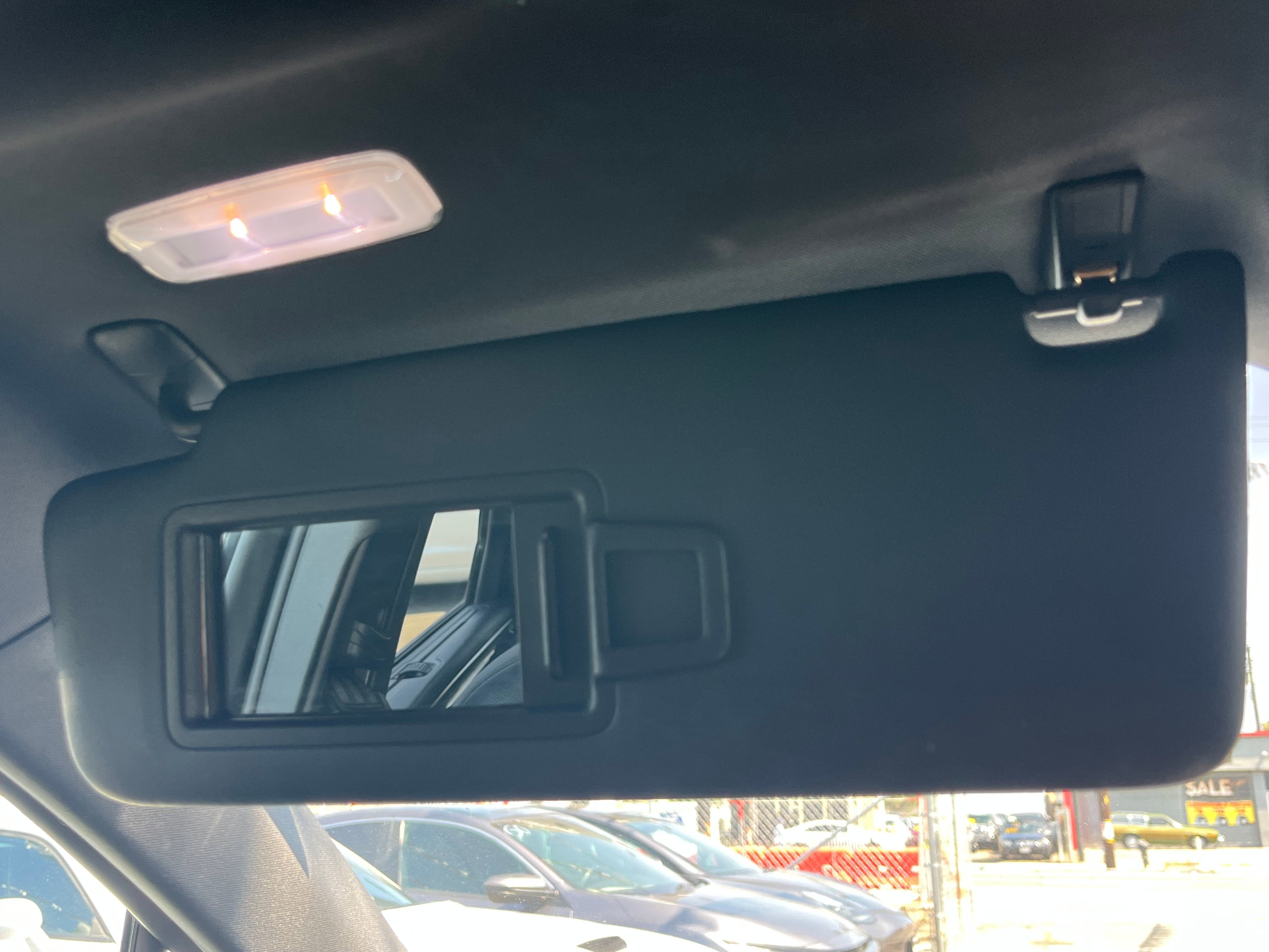 Vehicle image 78 of 82