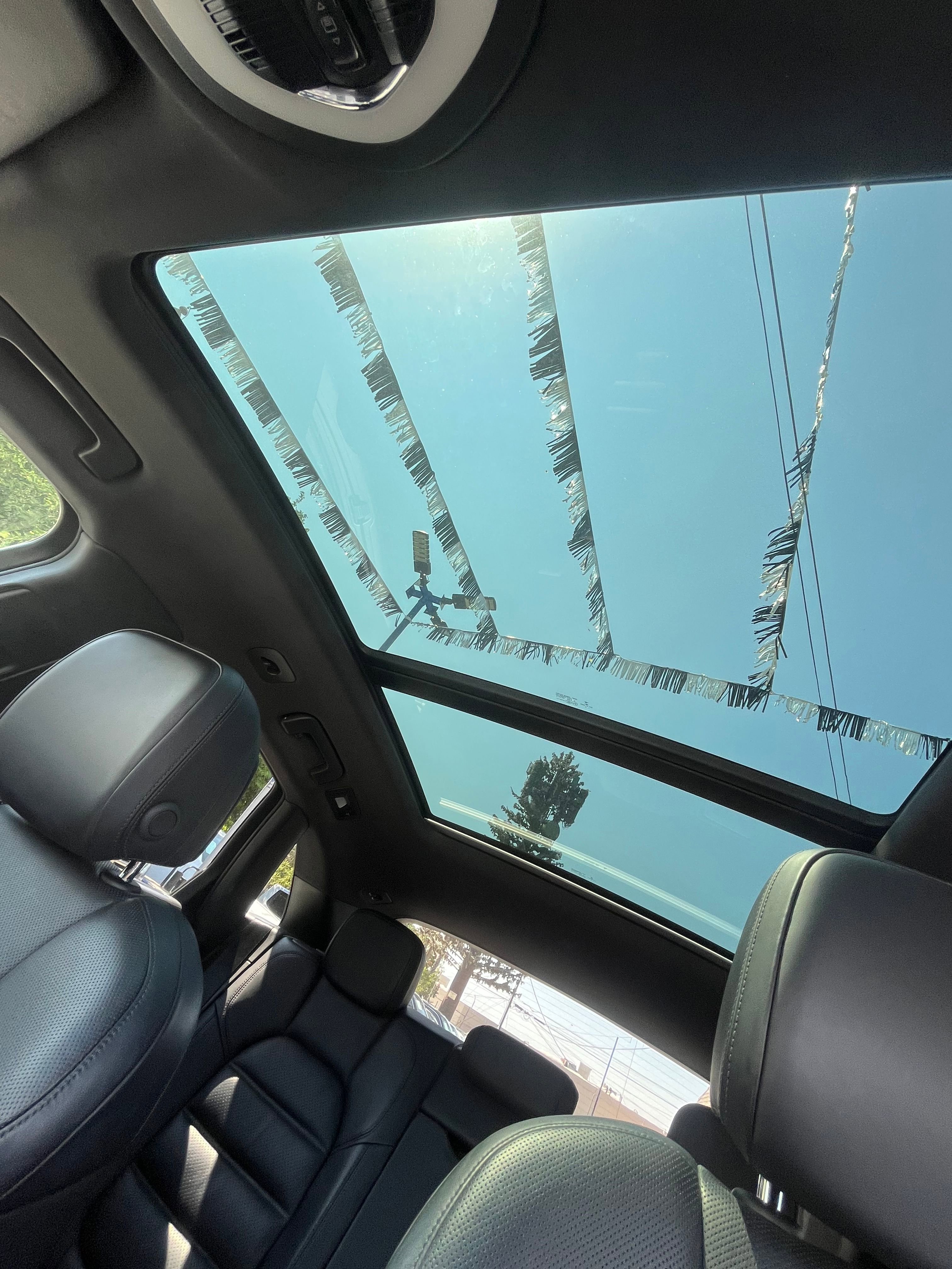 Vehicle image 73 of 82