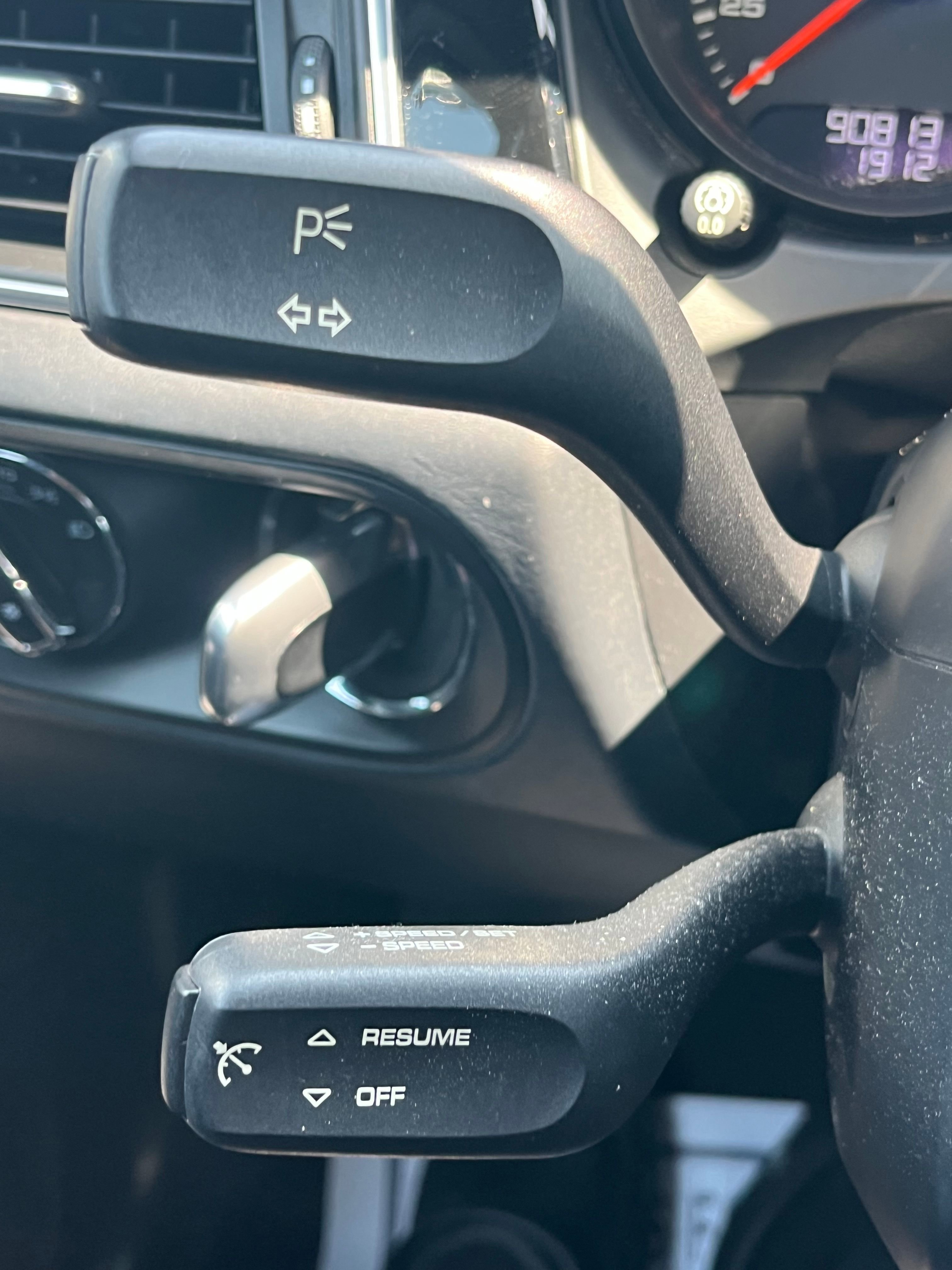 Vehicle image 43 of 82