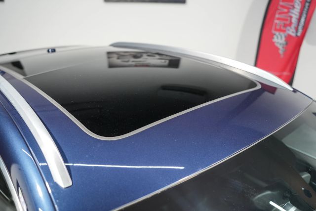 2016 Porsche Macan S Image 61 of 66