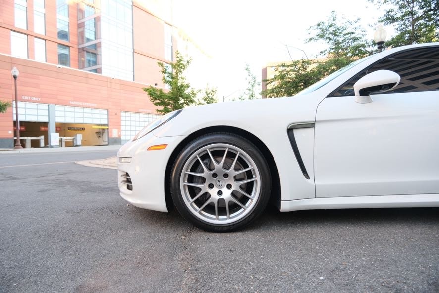 Vehicle image 12 of 41