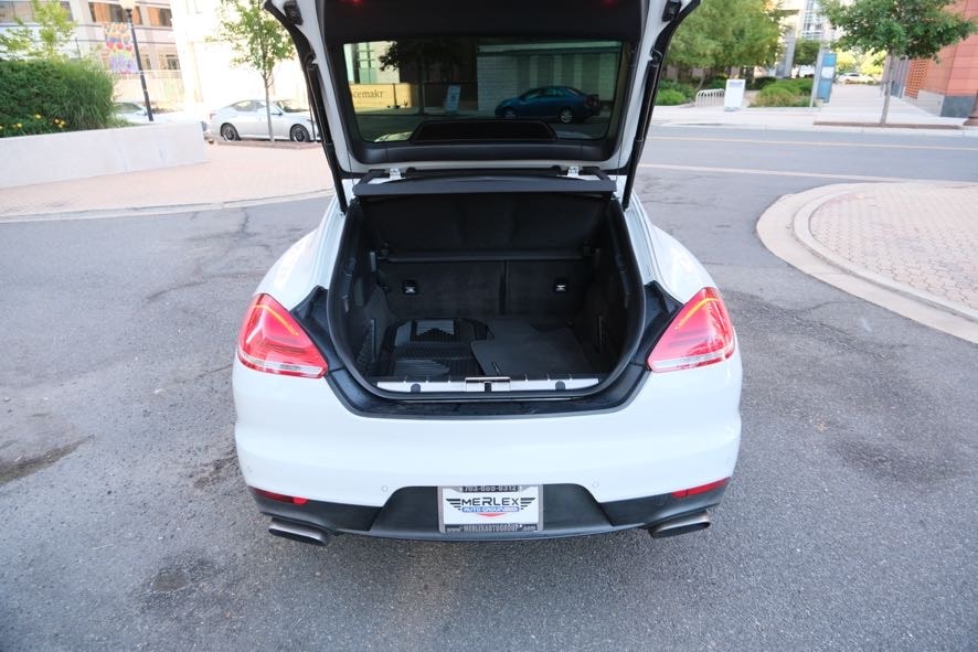 Vehicle image 13 of 41