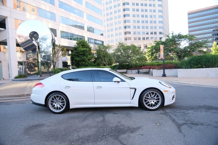 Vehicle image 4 of 41