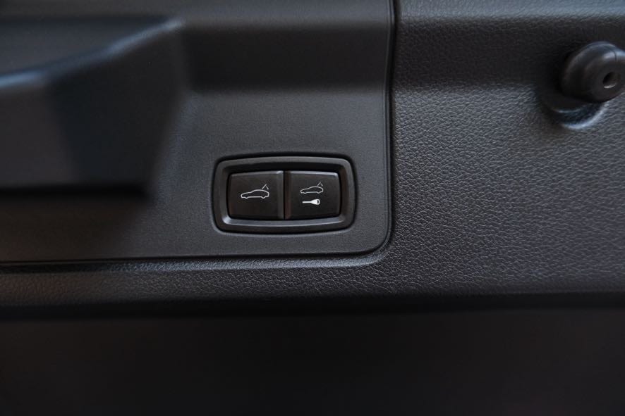 Vehicle image 14 of 41