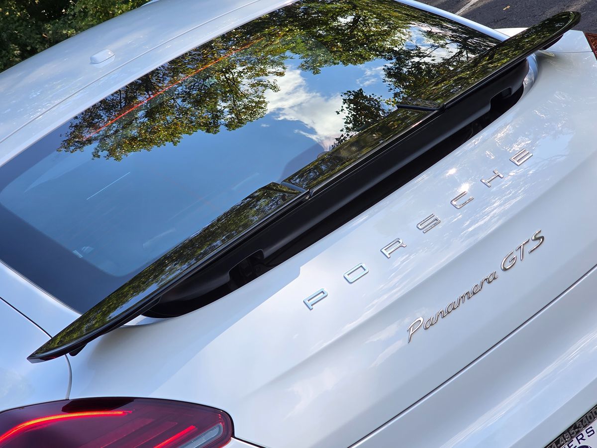 2016 Porsche Panamera GTS Image 57 of 59