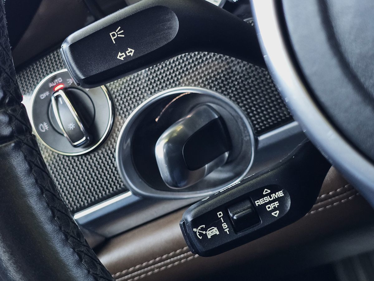 2016 Porsche Panamera GTS Image 48 of 59