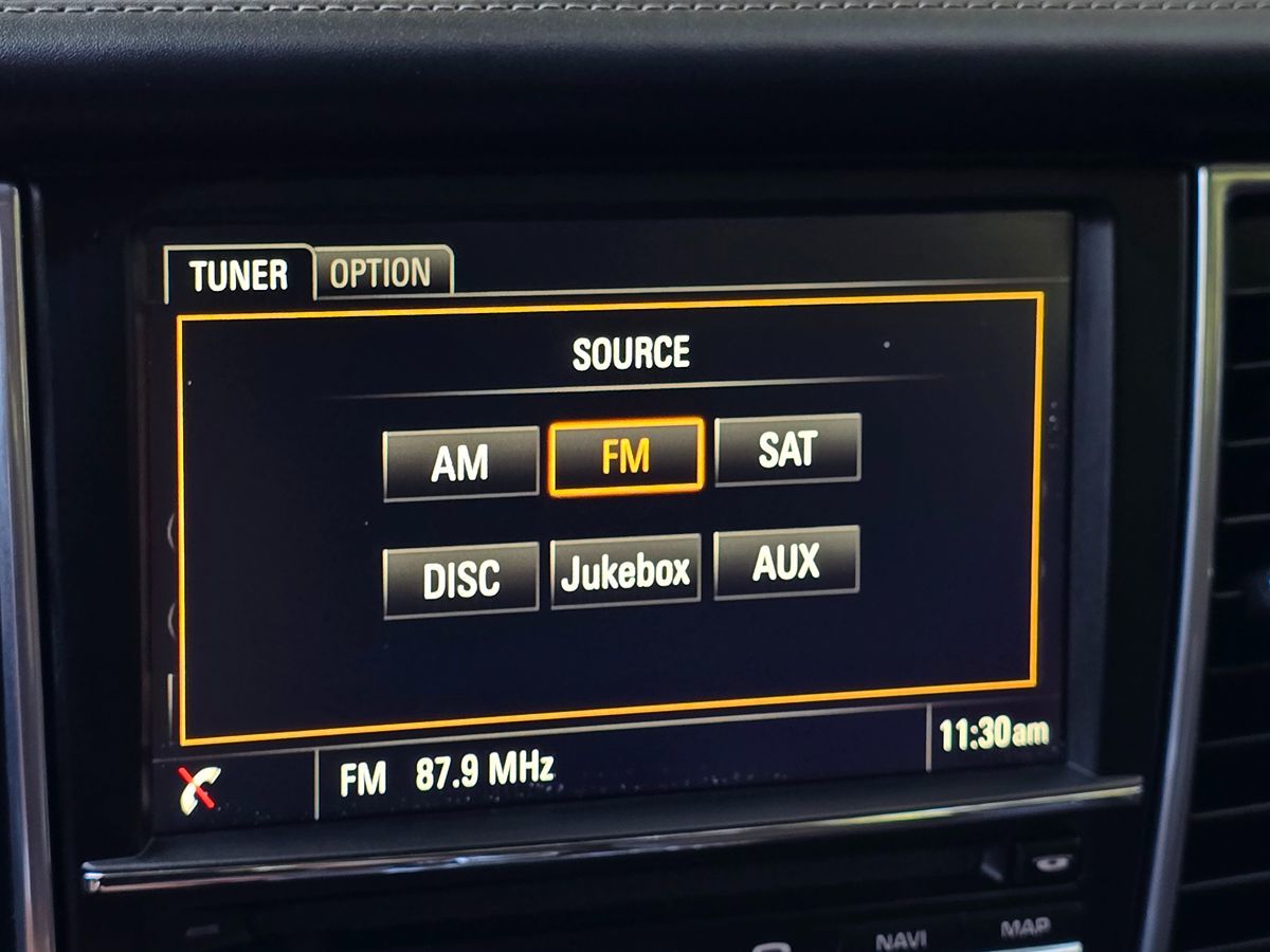 2016 Porsche Panamera GTS Image 49 of 59