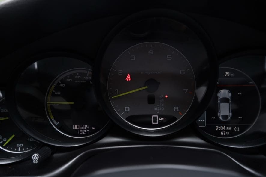 Vehicle image 25 of 43