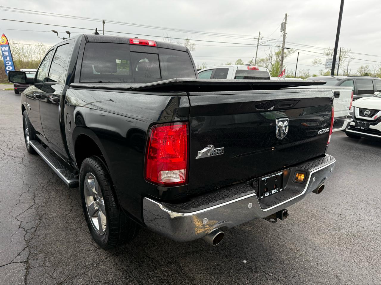 2016 Ram 1500 Big Horn Image 2 of 4