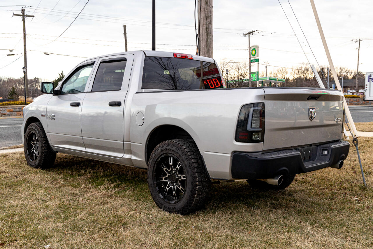 Vehicle image 9 of 24