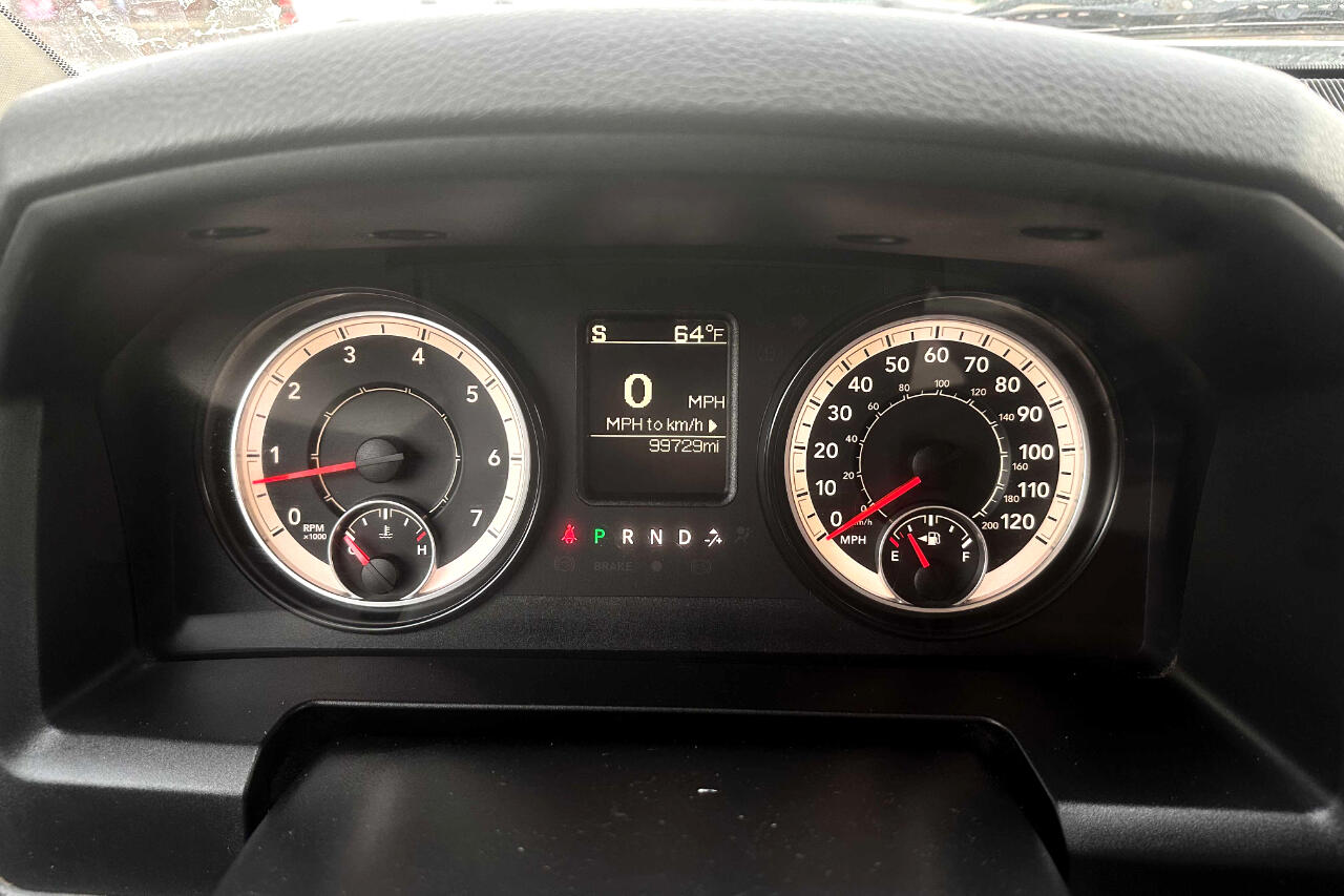 Vehicle image 19 of 24