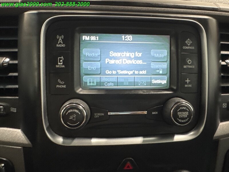 Vehicle image 9 of 25