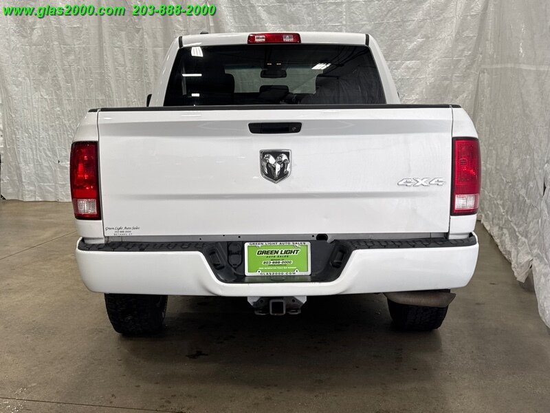 Vehicle image 5 of 25