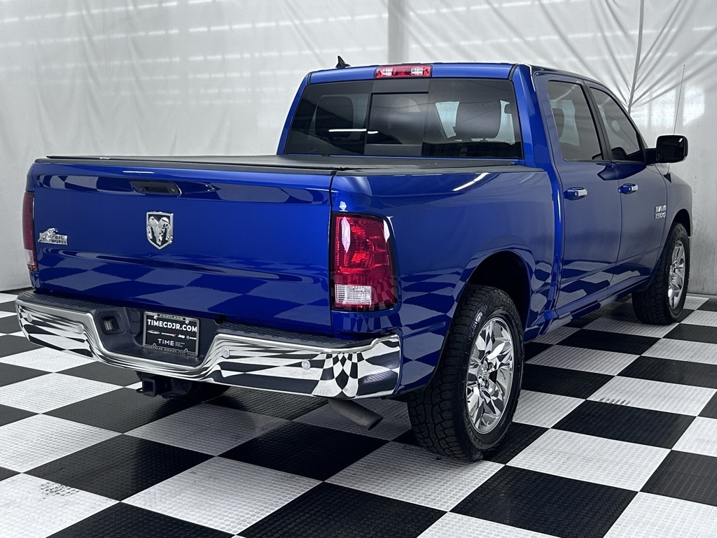 Vehicle image 5 of 58