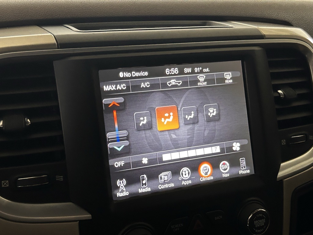 Vehicle image 52 of 58