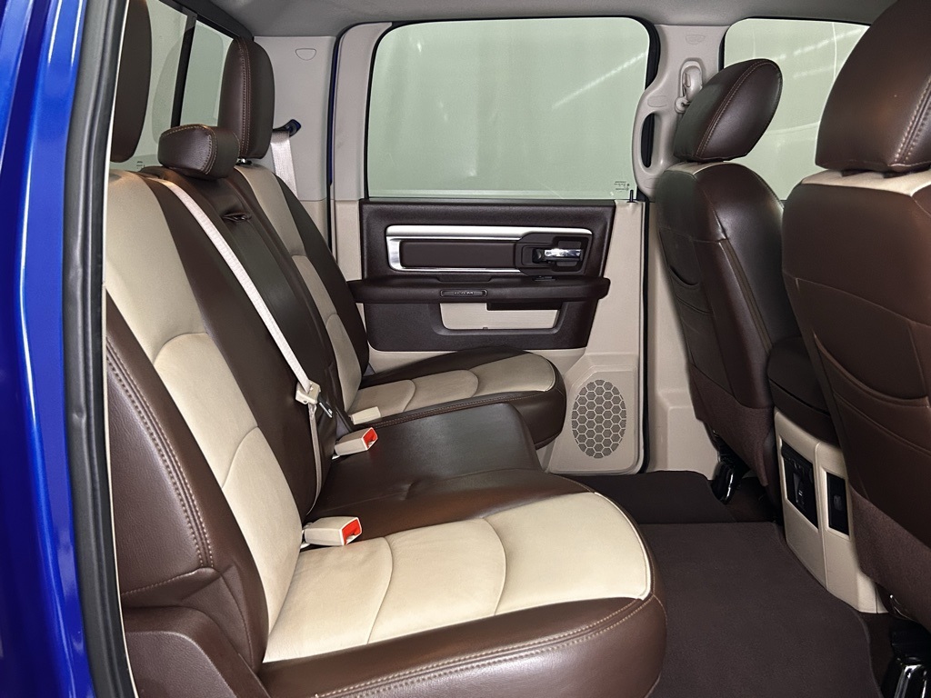 Vehicle image 22 of 58