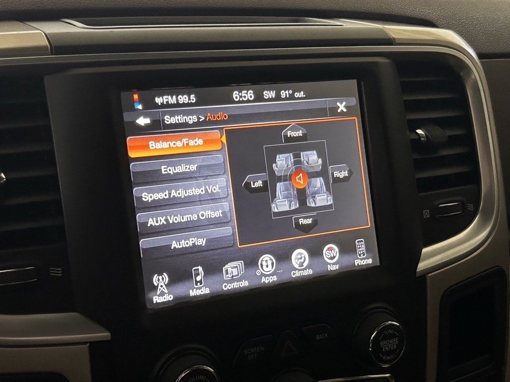 Vehicle image 46 of 58