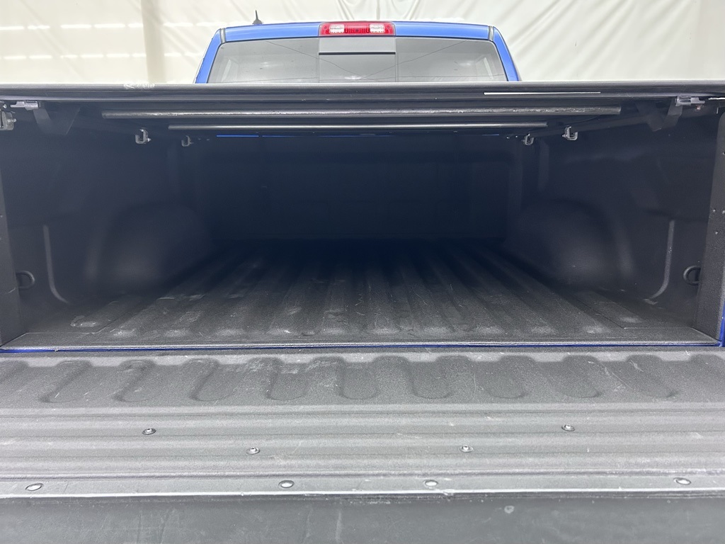 Vehicle image 12 of 58