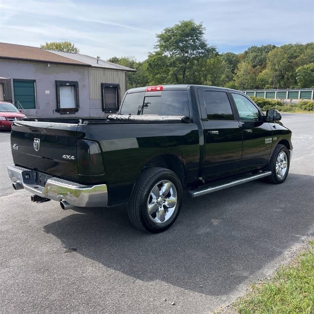 2016 Ram 1500 Big Horn Image 4 of 11