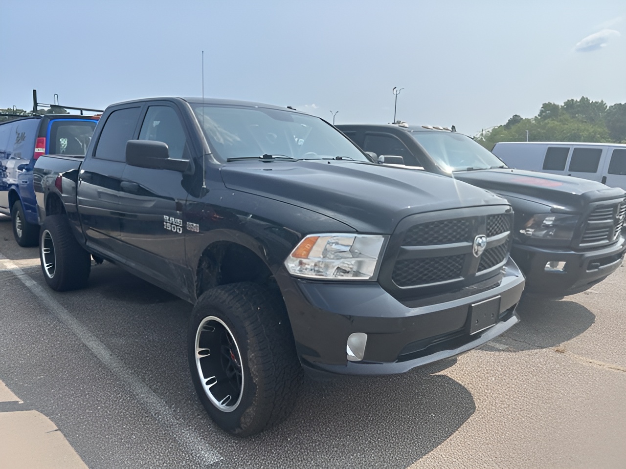 Vehicle image 15 of 20
