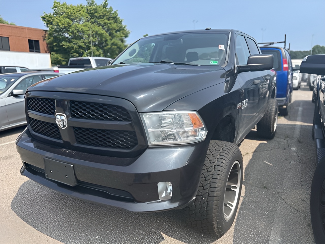 Vehicle image 12 of 20