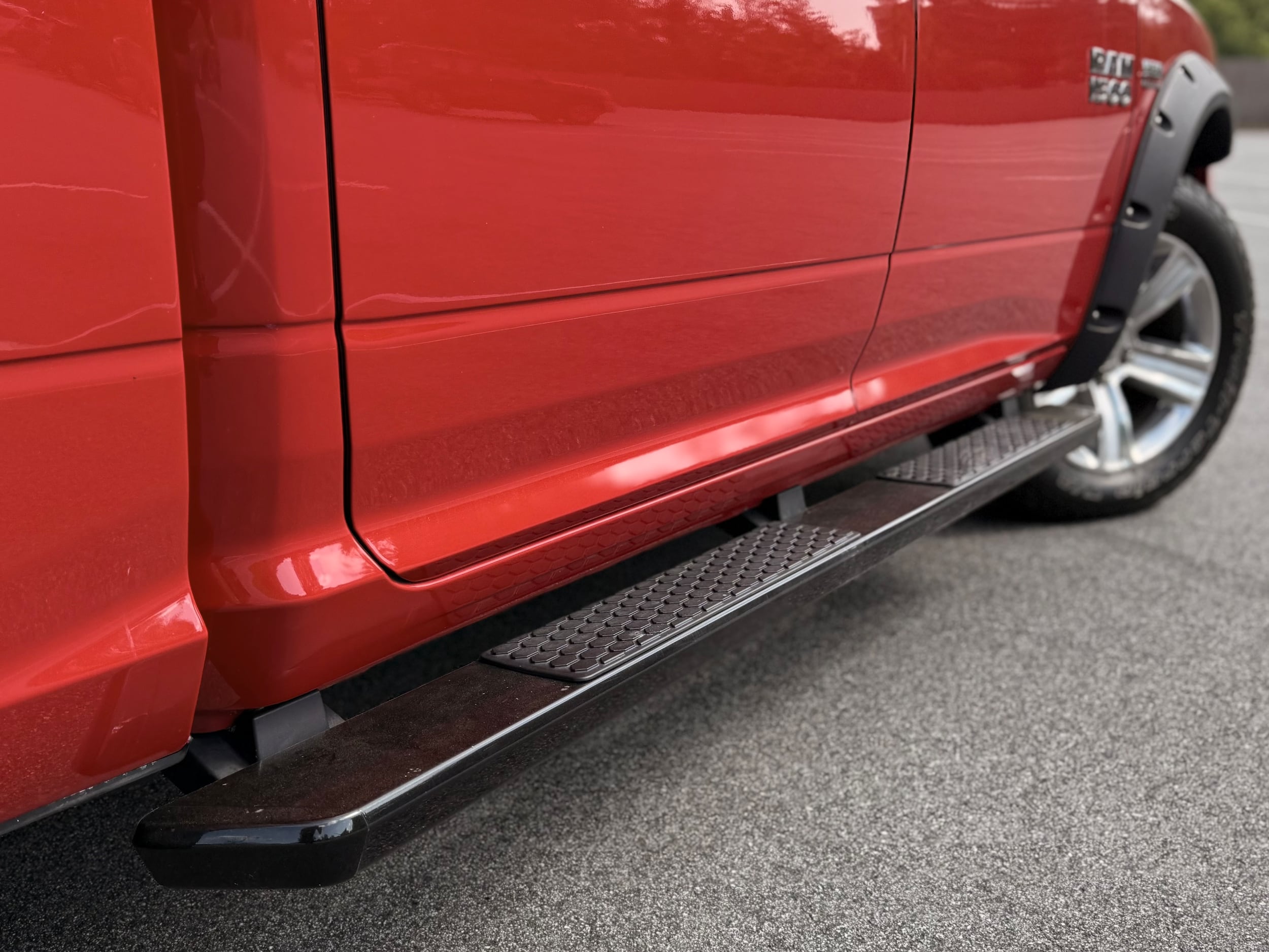Vehicle image 12 of 39