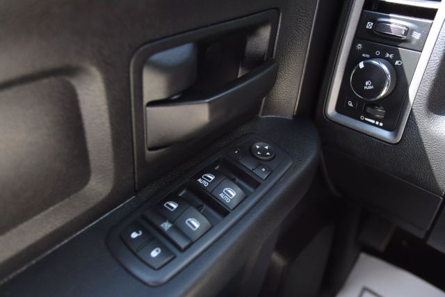 Vehicle image 41 of 53