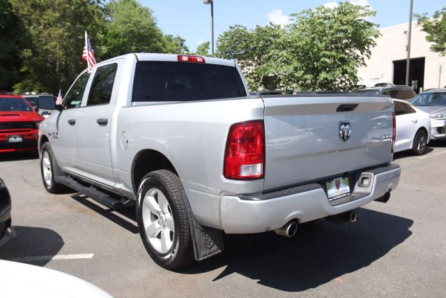 Vehicle image 13 of 53