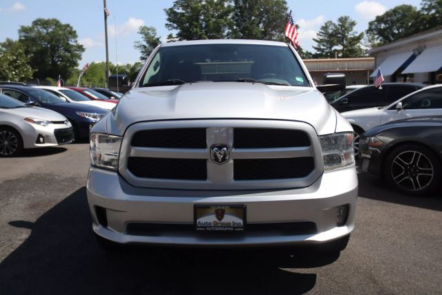 Vehicle image 7 of 53