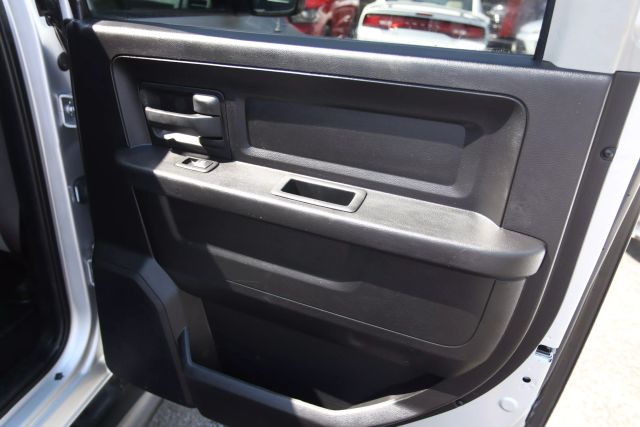 Vehicle image 29 of 53