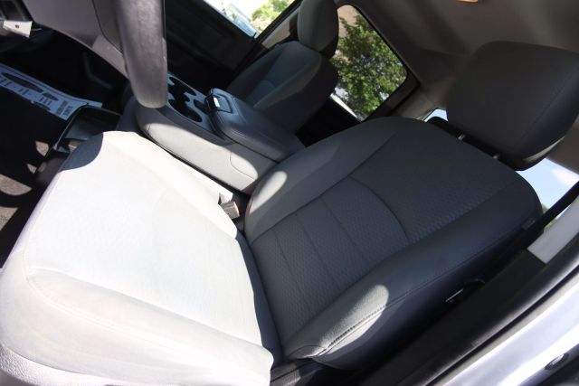 Vehicle image 23 of 53