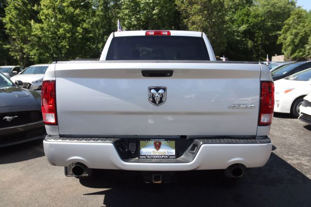 Vehicle image 15 of 53